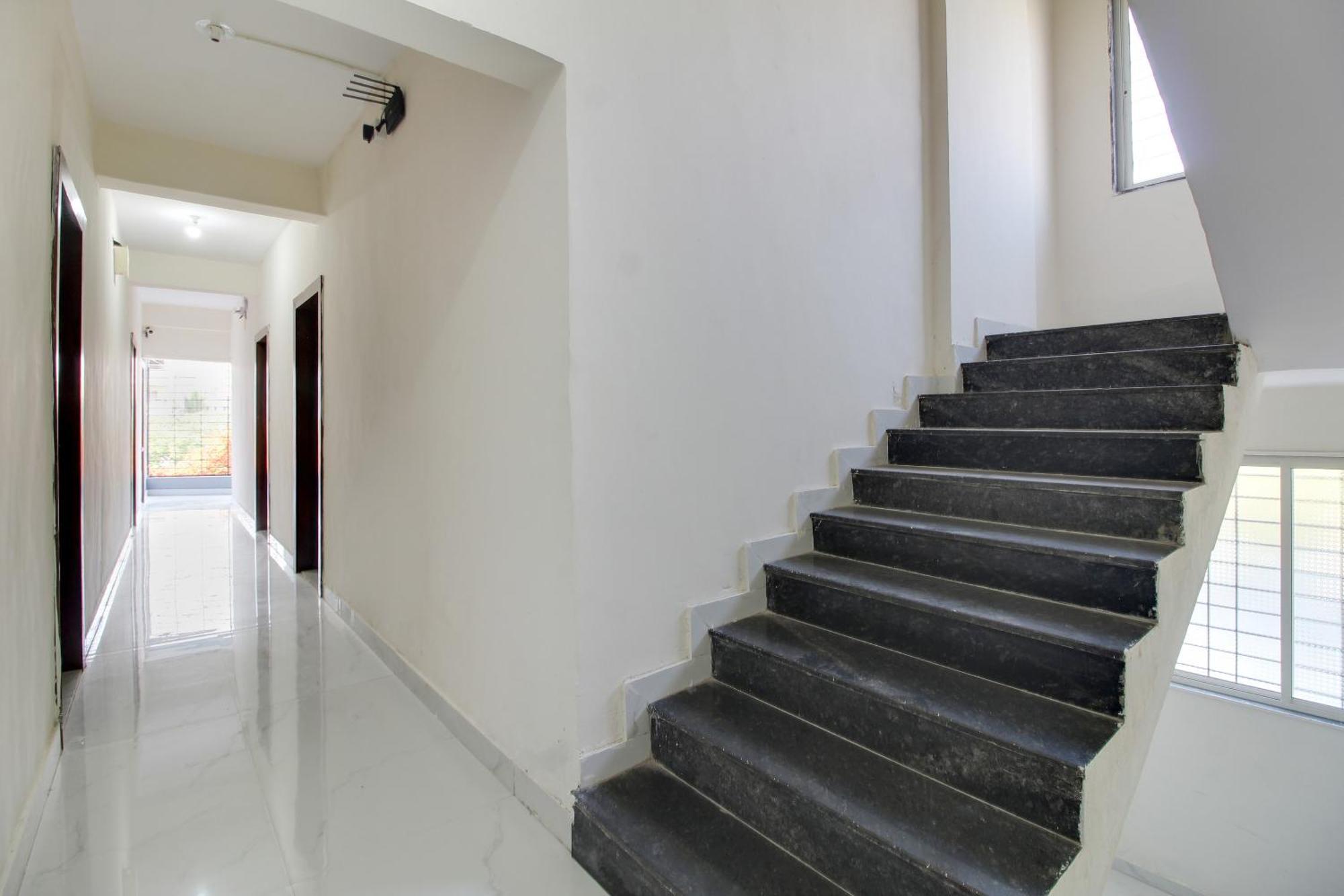 Hotel O Silver 9 Hindzsevádi Kültér fotó